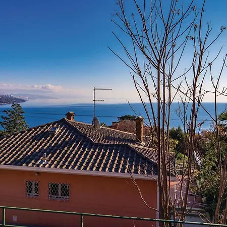 Holiday home 4 Bedroom Pet Friendly In *