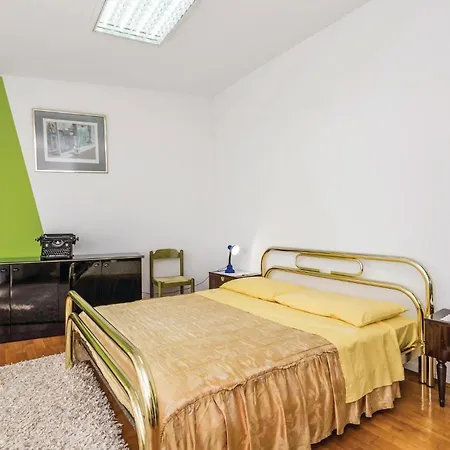 4 Bedroom Pet Friendly In * Volosko